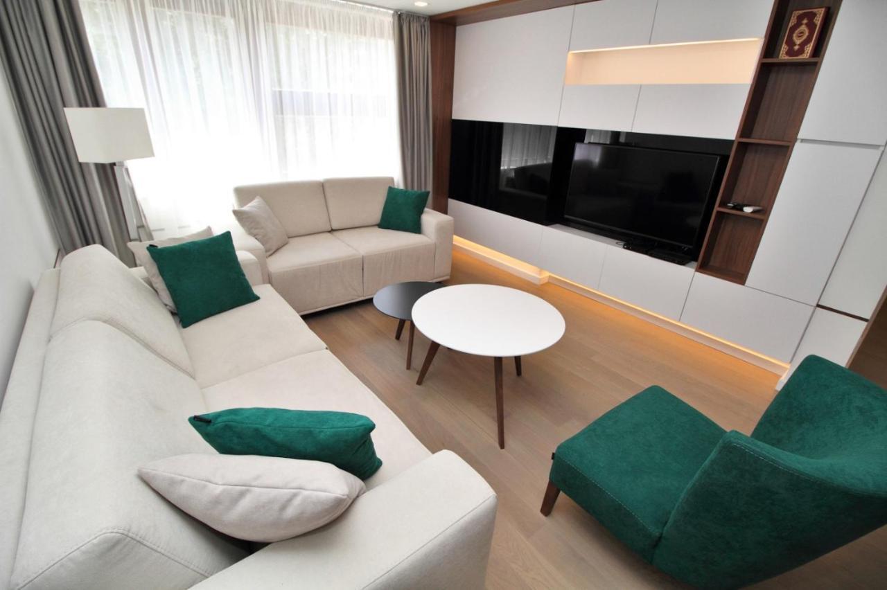 Ambijent Apartman Free Public Parking ซาราเยโว ภายนอก รูปภาพ