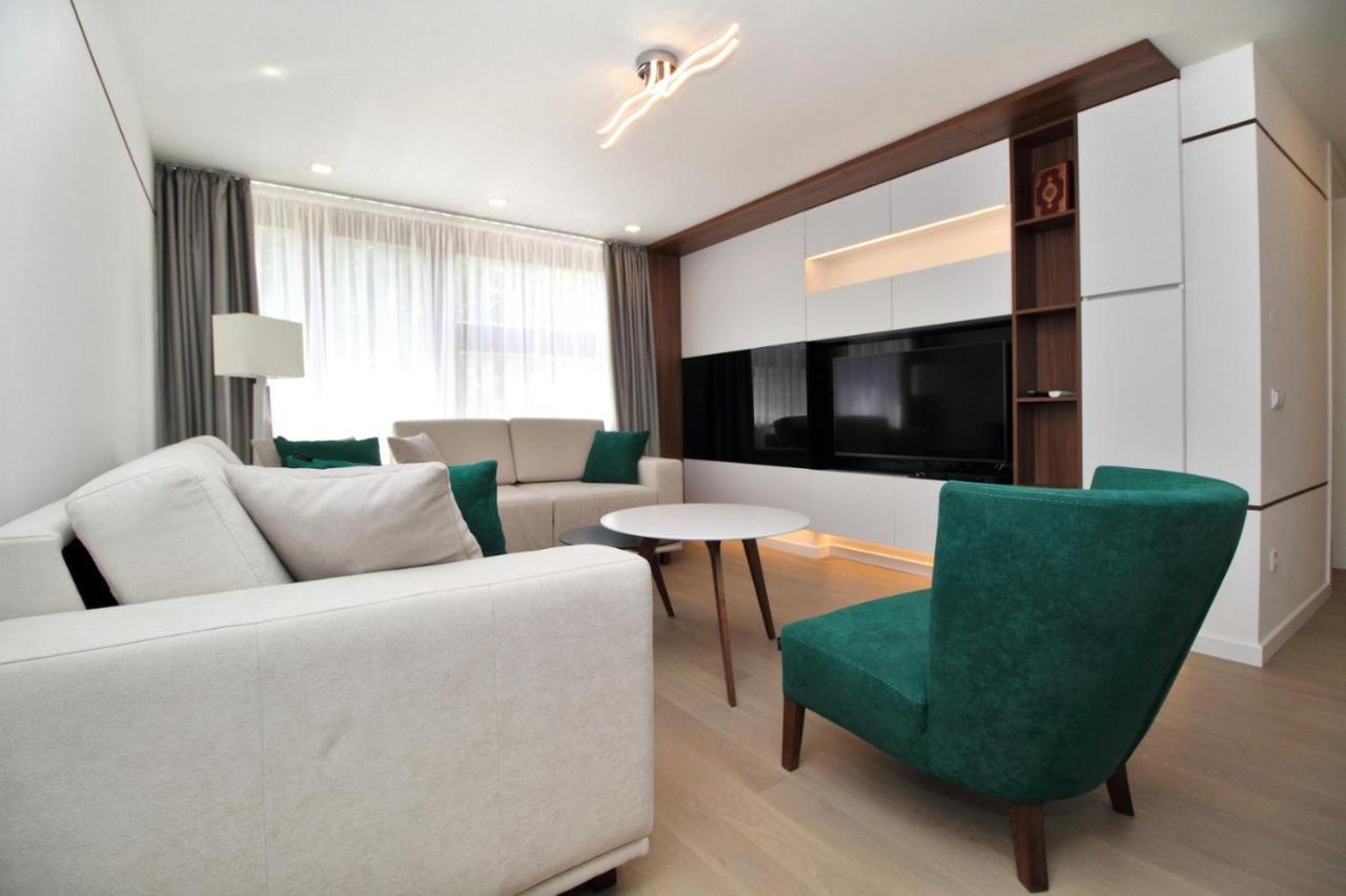 Ambijent Apartman Free Public Parking ซาราเยโว ภายนอก รูปภาพ
