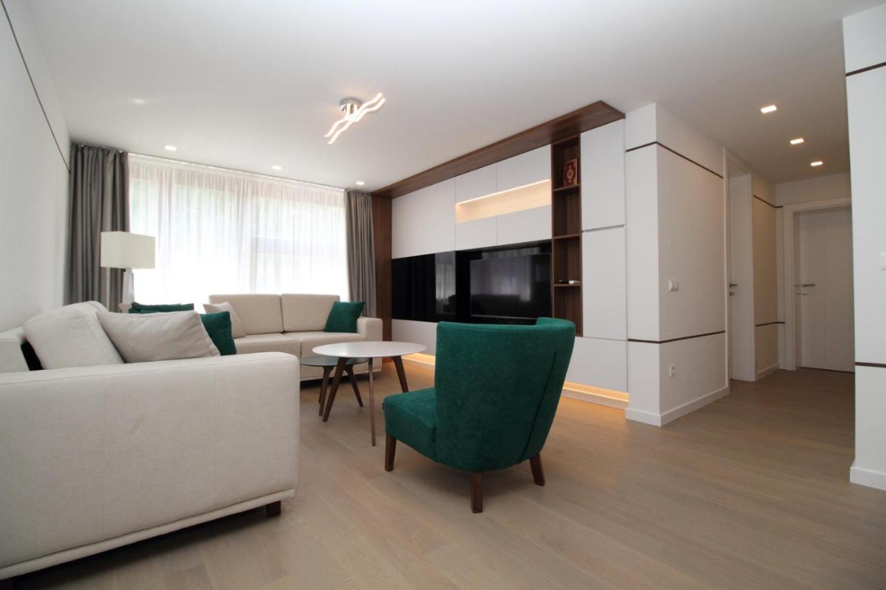 Ambijent Apartman Free Public Parking ซาราเยโว ภายนอก รูปภาพ